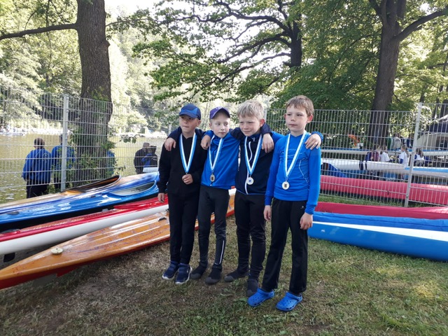 Finnley Wolf, Janosch Enger, Arno Kempe, Luan Große ( links nach rechts ) 