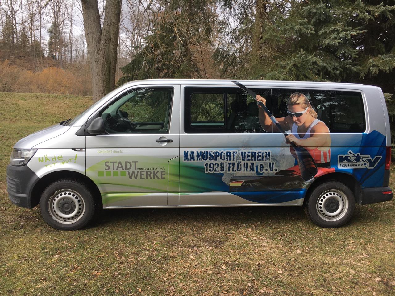 Vereinsbus Seitenansicht